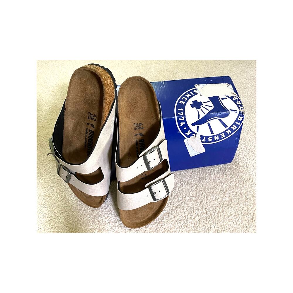 Arizona Birkenstocks, Pull Up Stone Gray, L 11, M 9, EU 42, NARROW 180$